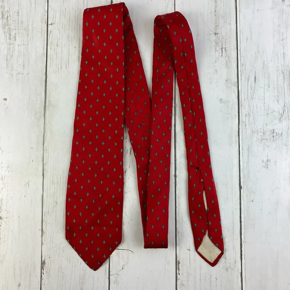 VTG Christian Dior Paris New York Red Silk Diamond Pattern Neck Tie Business